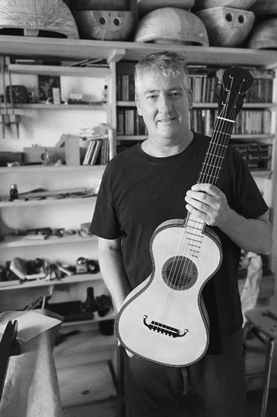 Knud Sindt Romantic Guitar Maker