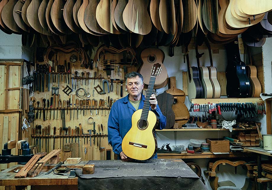 Jesus Bellido Guitar Maker. Interview. The family tradition of guitar making in Granada.