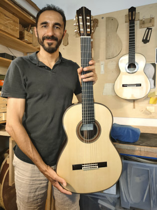 Angelo Vailati 2026 profile picture Classical Guitar “Hommage a Simplicio”available at MaderaGuitarras.com
